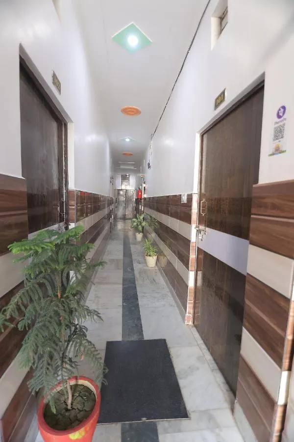 Taj Angel Homestay & Dormitories Tajganj