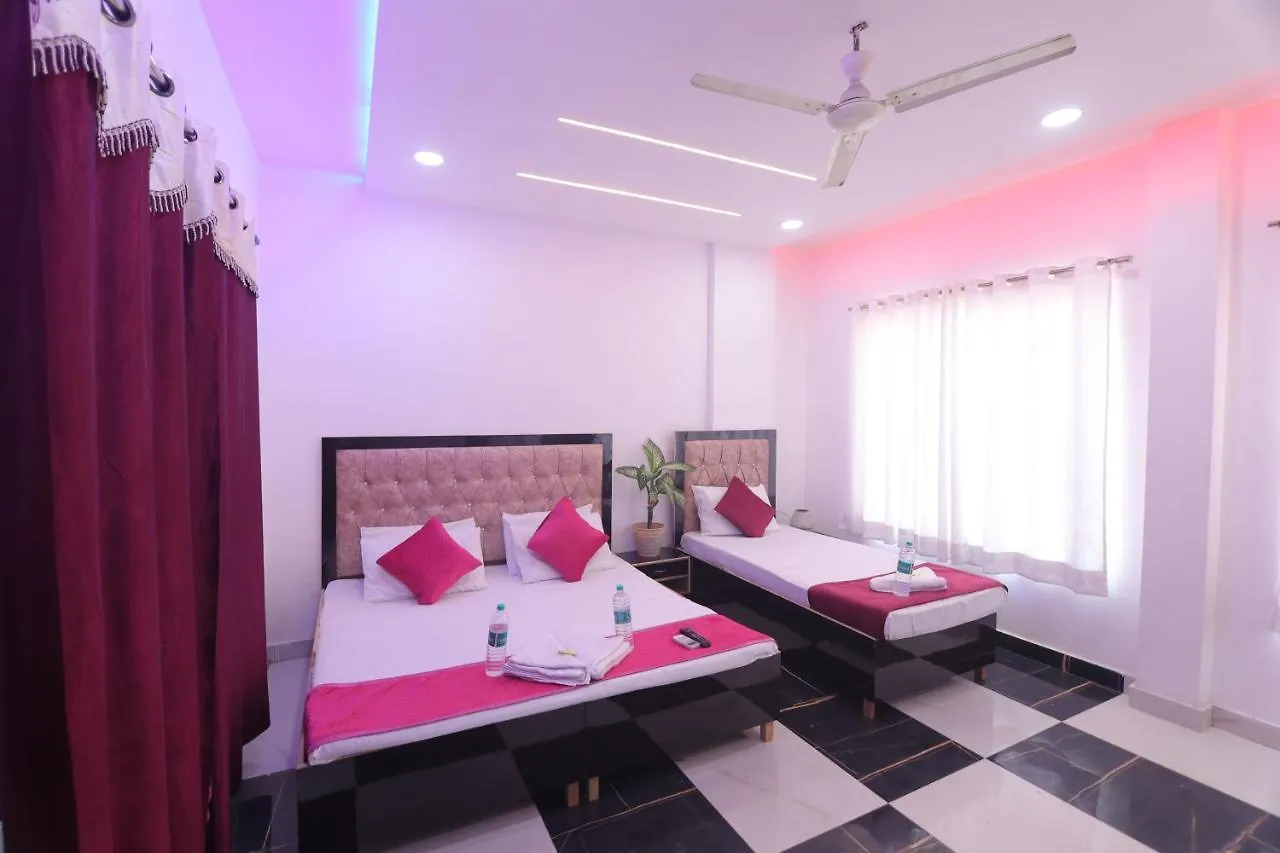 Taj Angel Homestay & Dormitories Tajganj 0*,  India