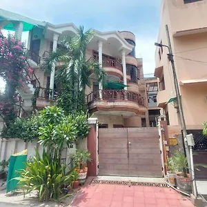  Homestay N Agra