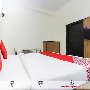 3* Hotel Oyo Paradise